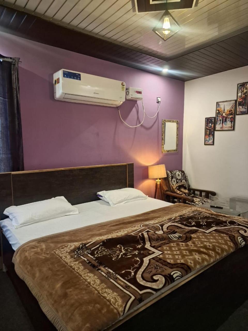 Privyrooms Gorakhpur Eksteriør bilde